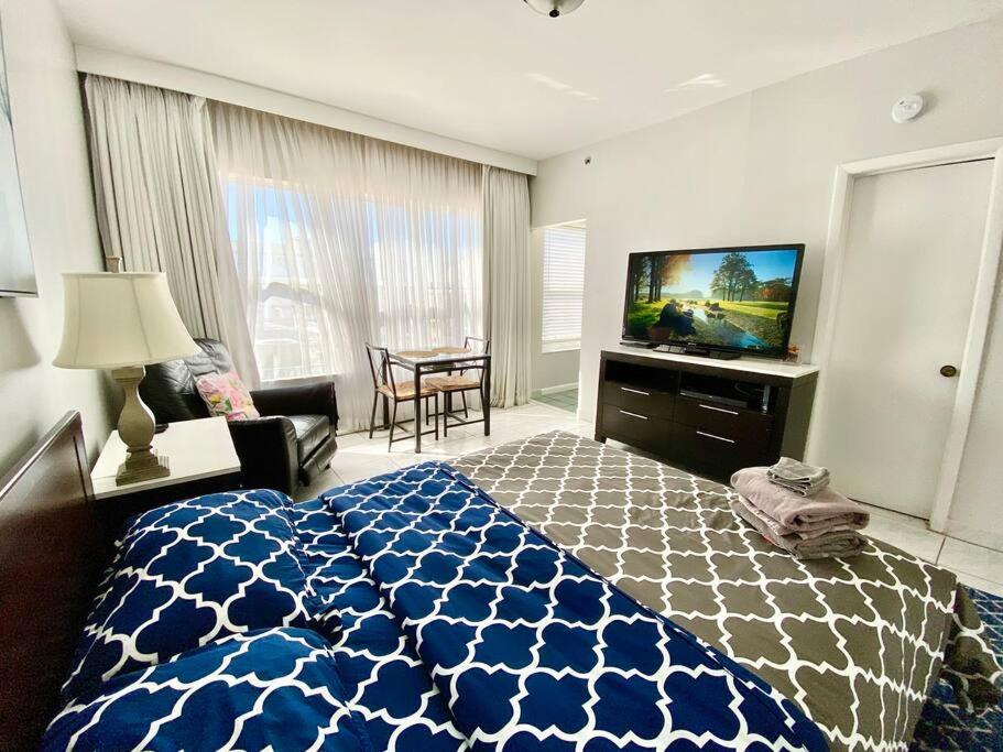 Apartment Right On The Beach! Miami Beach Exteriör bild