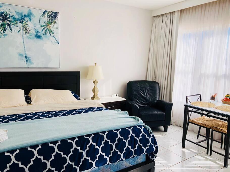 Apartment Right On The Beach! Miami Beach Exteriör bild